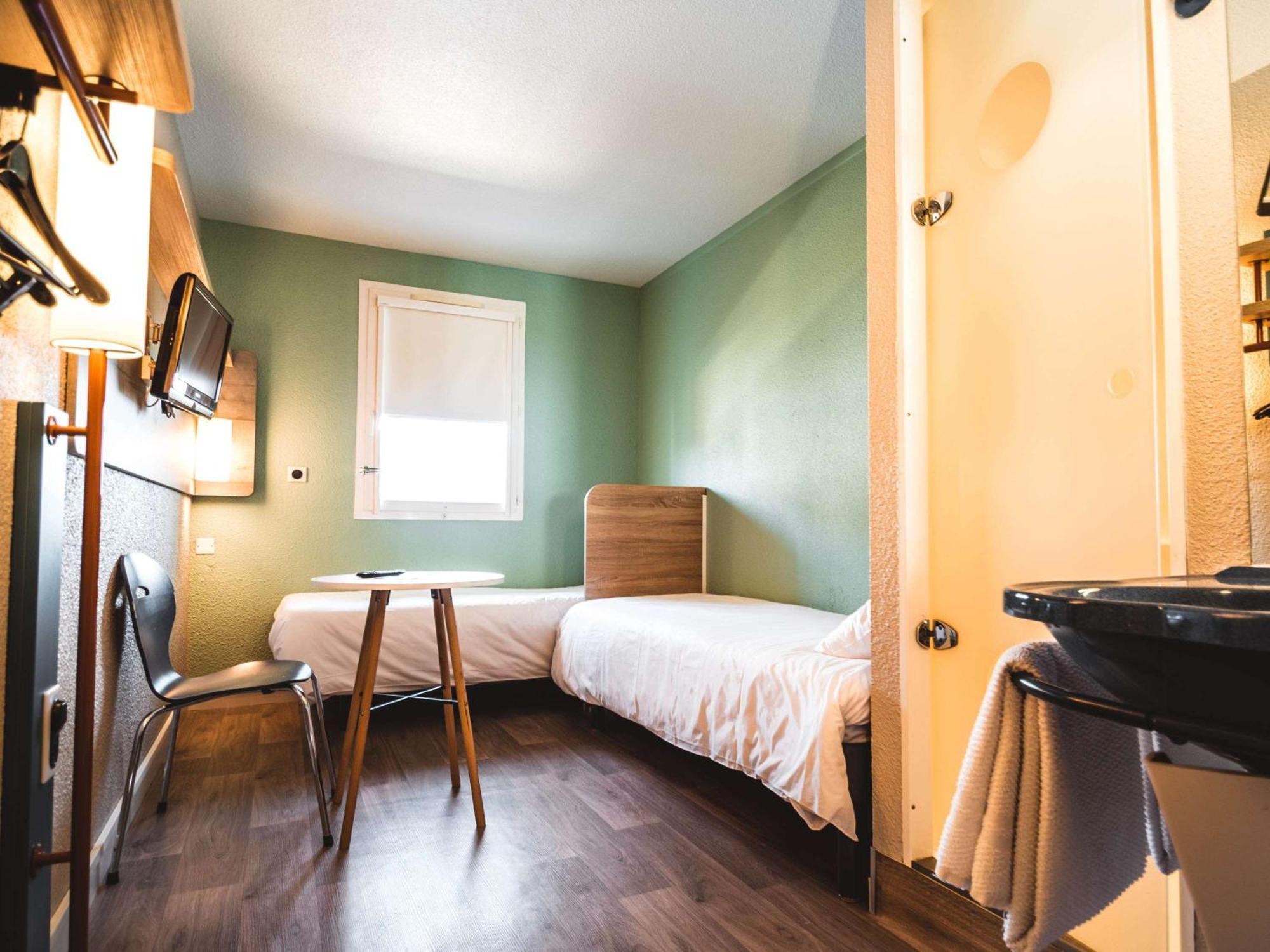 Ibis Budget Saint-Brieuc Yffiniac Экстерьер фото